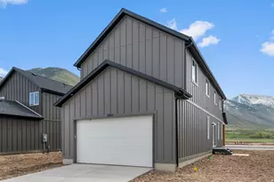 2013 E Corriente Dr, Salem, UT 84653 - Photo 2