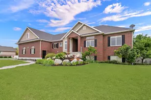 2942 W 2175 S, West Haven, UT 84401 - Photo 2