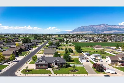 2942 W 2175 S, West Haven, UT 84401 - Photo 48
