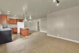 2942 W 2175 S, West Haven, UT 84401 - Photo 38