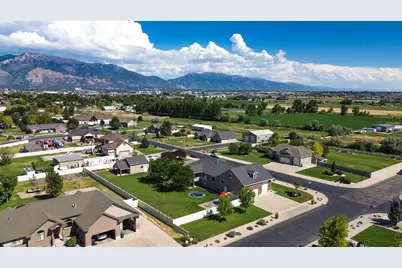 2942 W 2175 S, West Haven, UT 84401 - Photo 52