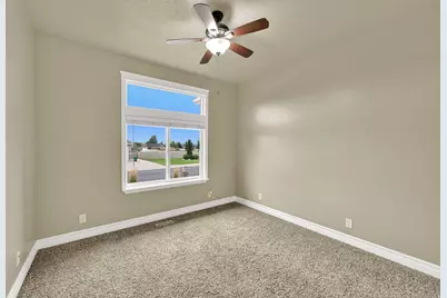 2942 W 2175 S, West Haven, UT 84401 - Photo 26
