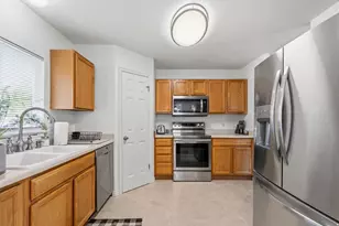 2414 W 230 S, Provo, UT 84601 - Photo 10