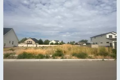 3025 N 650 W #4, Pleasant View, UT 84414 - Photo 1
