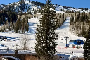 12076 E Big Cottonwood Rd, Solitude, UT 84121 - Photo 34