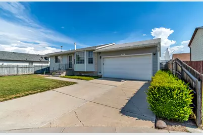4901 Beau Cir, Salt Lake City, UT 84118 - Photo 2