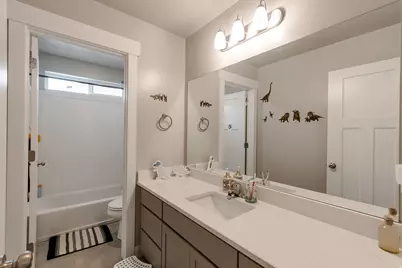 242 N 250 E, Salem, UT 84653 - Photo 20