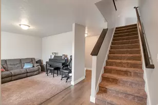 242 N 250 E, Salem, UT 84653 - Photo 4
