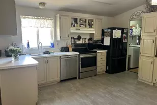 1025 N 300 W, Springville, UT 84663 - Photo 4