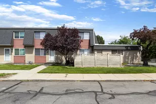 9744 S Yorkshire Dr, South Jordan, UT 84009 - Photo 4