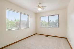 9744 S Yorkshire Dr, South Jordan, UT 84009 - Photo 20