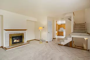 9744 S Yorkshire Dr, South Jordan, UT 84009 - Photo 8