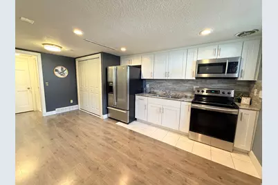 6246 S Lorreen Dr, Murray, UT 84121 - Photo 36