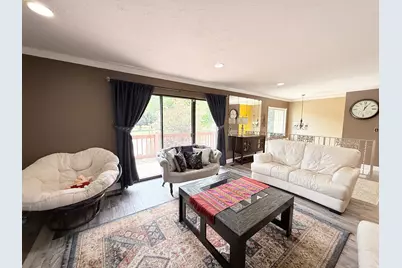 6246 S Lorreen Dr, Murray, UT 84121 - Photo 10