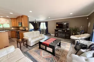 6246 S Lorreen Dr, Murray, UT 84121 - Photo 6