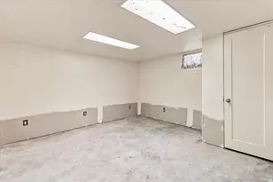 66 S 500 W, Mount Pleasant, UT 84647 - Photo 18
