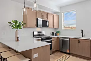 1095 W Albertine Ln, Saint George, UT 84770 - Photo 8