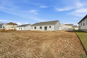 697 W 20 N, Hyrum, UT 84319 - Photo 34