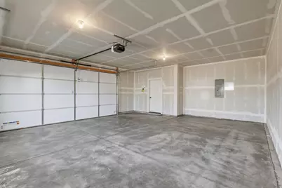 697 W 20 N, Hyrum, UT 84319 - Photo 18