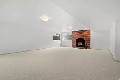 1740 W 200 N, Kaysville, UT 84037 - Photo 36