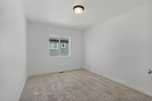 6835 S Mount Berry Rd, West Jordan, UT 84081 - Photo 12
