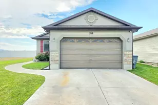 709 N Skipton, North Salt Lake, UT 84054 - Photo 2