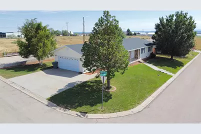 465 E Meadowlark Ln, Monticello, UT 84535 - Photo 2