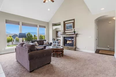3932 S Turnbuckle Rd, Saratoga Springs, UT 84045 - Photo 4