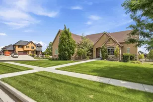 3932 S Turnbuckle Rd, Saratoga Springs, UT 84045 - Photo 2