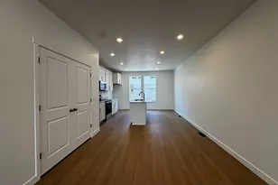 1558 N 1875 W, Layton, UT 84041 - Photo 4
