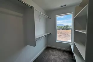 1562 N 1875 W, Layton, UT 84041 - Photo 12