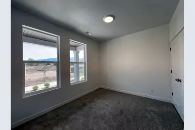 1562 N 1875 W #244, Layton, UT 84041 - Photo 4