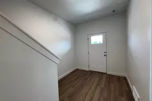 1562 N 1875 W, Layton, UT 84041 - Photo 2