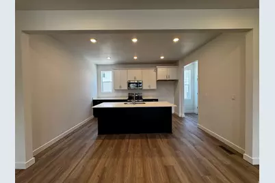 1562 N 1875 W #244, Layton, UT 84041 - Photo 6