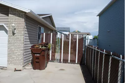 2917 S Flair St, West Valley, UT 84120 - Photo 4
