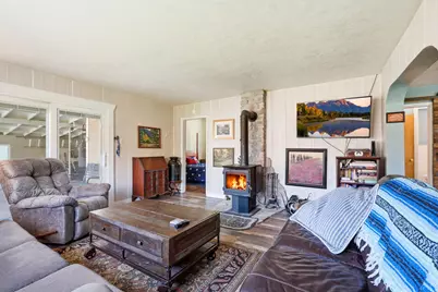 425 N State St, Richmond, UT 84333 - Photo 4