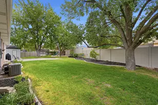 11047 S Lamasa Cir E, Sandy, UT 84092 - Photo 42