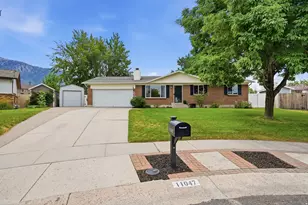11047 S Lamasa Cir E, Sandy, UT 84092 - Photo 2