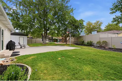 11047 S Lamasa Cir E, Sandy, UT 84092 - Photo 44