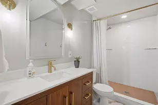 11047 S Lamasa Cir E, Sandy, UT 84092 - Photo 34