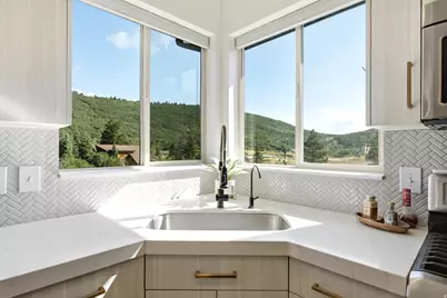 150 N Crestview Dr, Park City, UT 84098 - Photo 10