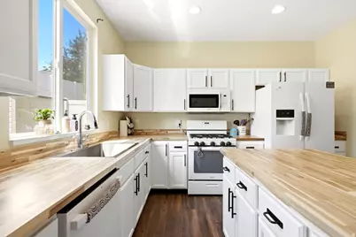 5959 W Firenze Pl, West Jordan, UT 84081 - Photo 4