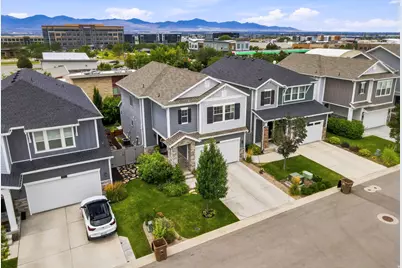 13952 S Rockwell View Ln, Draper, UT 84020 - Photo 2