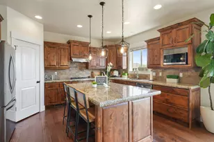 729 W 3275 N, Lehi, UT 84043 - Photo 10