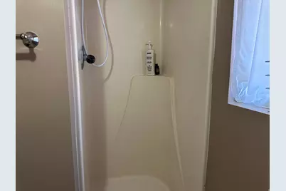 6075 Park Wood Dr, Kearns, UT 84118 - Photo 22