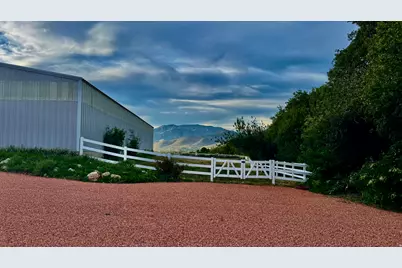 2334 S Falcon Way E, Huntsville, UT 84317 - Photo 20