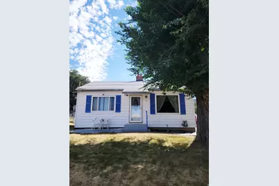 421 Circle Way, East Carbon, UT 84520 - Photo 1