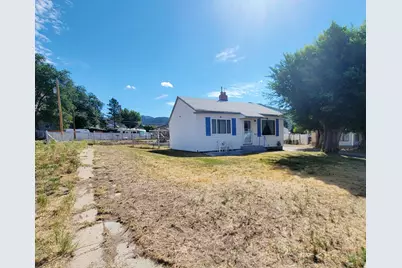 421 Circle Way, East Carbon, UT 84520 - Photo 4