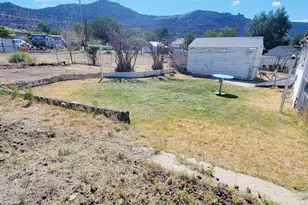 421 Circle Way, East Carbon, UT 84520 - Photo 22