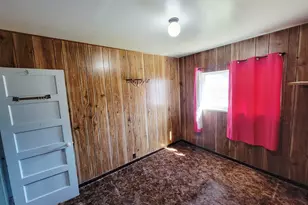 421 Circle Way, East Carbon, UT 84520 - Photo 14